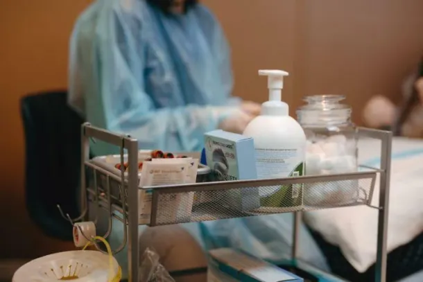 Early Symptoms Of Pregnancy & When To Test